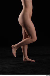  Glenda 1 flexing leg nude 0007.jpg